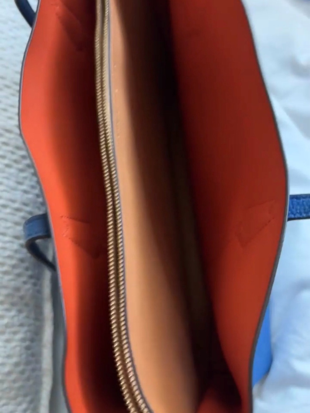 Tory Burch Blue Tote with Red Trim - Picture 6 of 14